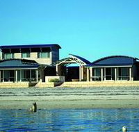 Baird Bay Ocean Eco Apartments - Sunshine Coast Guide