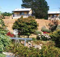 Lavender Garden Accommodation - Sunshine Coast Guide