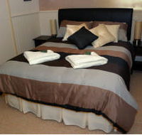 Alpine Country Cottages - Studio Seven - Sunshine Coast Guide