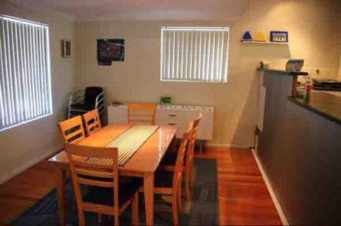 A Taste Of Bruny - Sunshine Coast Guide 3