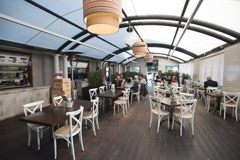 Coogee Bay Hotel - Boutique - Sunshine Coast Guide 1