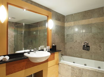 Coogee Bay Hotel - Boutique - Sunshine Coast Guide 13