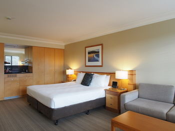 Coogee Bay Hotel - Boutique - Sunshine Coast Guide 21