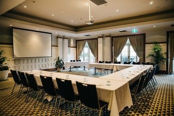 Coogee Bay Hotel - Boutique - Sunshine Coast Guide 40