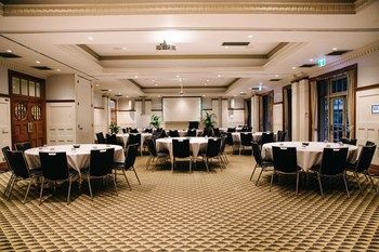Coogee Bay Hotel - Boutique - Sunshine Coast Guide 80
