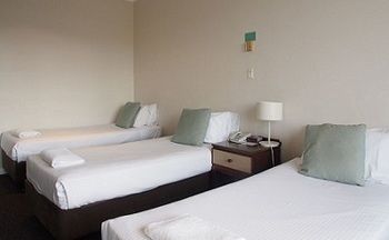 Coogee Bay Hotel - Boutique - Sunshine Coast Guide 83