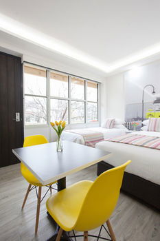 Abode By Easystay - Sunshine Coast Guide 4