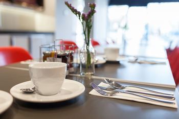 Abode By Easystay - Sunshine Coast Guide 22