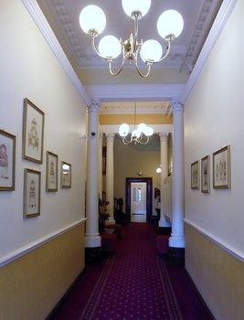 Claremont Guest House - Sunshine Coast Guide 4