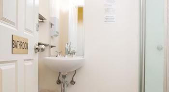 Claremont Guest House - Sunshine Coast Guide 23