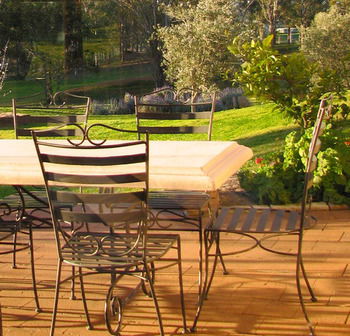 Estate Tuscany - Sunshine Coast Guide 18