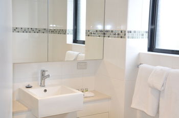 Annam Serviced Apartments - Sunshine Coast Guide 8