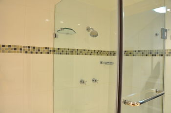 Annam Serviced Apartments - Sunshine Coast Guide 14