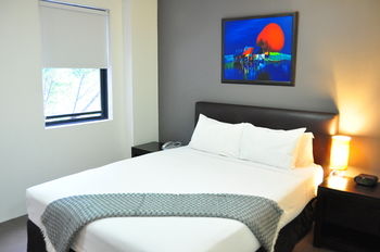 Annam Serviced Apartments - Sunshine Coast Guide 16