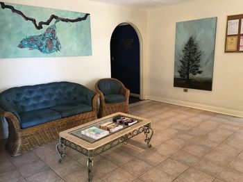 El Lago Waters Motel - Sunshine Coast Guide 28