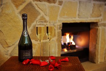 Emirates One&Only Wolgan Valley Australia - Sunshine Coast Guide 10
