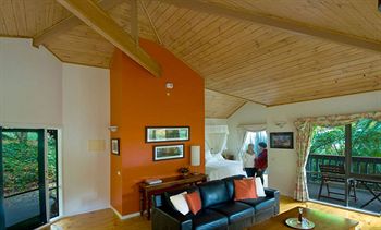 Cottages At Monreale - Sunshine Coast Guide 0