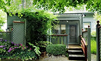 Cottages At Monreale - Sunshine Coast Guide 3