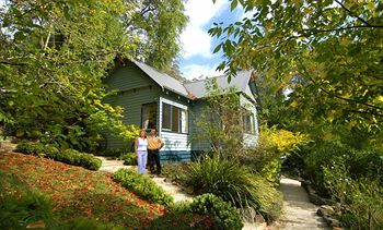 Cottages At Monreale - Sunshine Coast Guide 14
