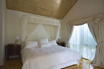 Cottages At Monreale - Sunshine Coast Guide 35