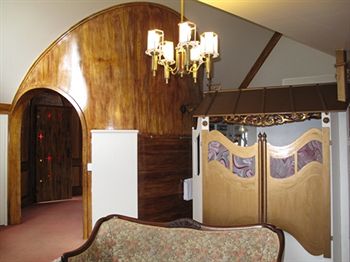 A Camelot Tower & Penthouse - Sunshine Coast Guide 12