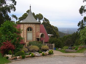 A Camelot Tower & Penthouse - Sunshine Coast Guide 13