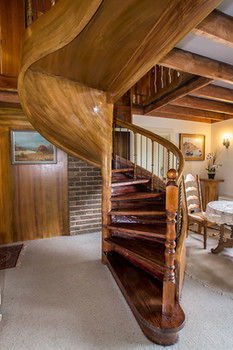 A Camelot Tower & Penthouse - Sunshine Coast Guide 34