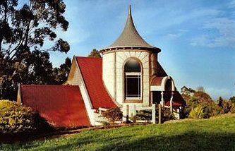 A Camelot Tower & Penthouse - Sunshine Coast Guide 9