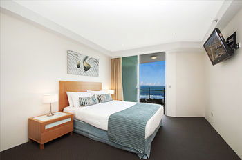 Aqua Vista Resort - Sunshine Coast Guide 13