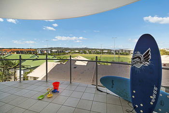 Aqua Vista Resort - Sunshine Coast Guide 25