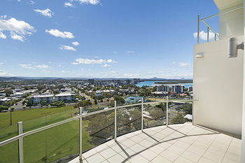 Aqua Vista Resort - Sunshine Coast Guide 26