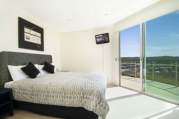 Aqua Vista Resort - Sunshine Coast Guide 48