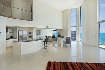 Aqua Vista Resort - Sunshine Coast Guide 71