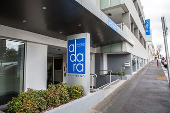 Adara Richmond - Sunshine Coast Guide 0