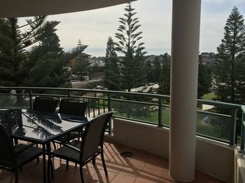 AEA The Coogee View Serviced Apartments - Sunshine Coast Guide 10