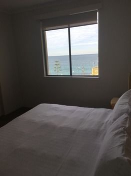 AEA The Coogee View Serviced Apartments - Sunshine Coast Guide 17