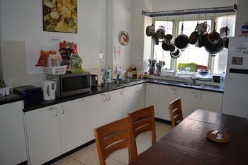 Casa Central Accommodation - Hostel - Sunshine Coast Guide 20