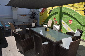 Casa Central Accommodation - Hostel - Sunshine Coast Guide 22