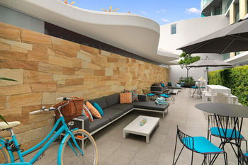 Adina Apartment Hotel Bondi Beach - Sunshine Coast Guide 11