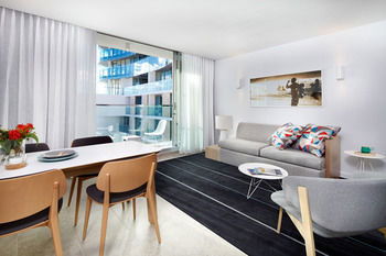 Adina Apartment Hotel Bondi Beach - Sunshine Coast Guide 14