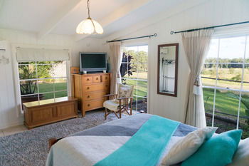 Blackwattle Farm B&B And Farm Stay - Sunshine Coast Guide 32