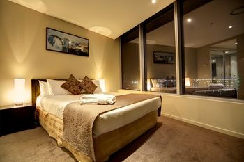 ACD Apartments - Sunshine Coast Guide 13