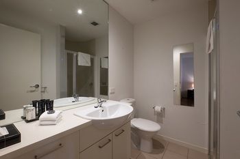 ACD Apartments - Sunshine Coast Guide 26
