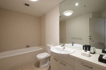 ACD Apartments - Sunshine Coast Guide 27