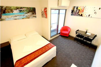 Alston Apartments Hotel - Sunshine Coast Guide 9