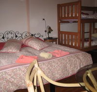 Sinclairs Of Burwood Bed And Breakfast - Sunshine Coast Guide