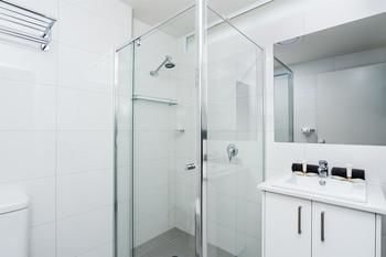 Best Western Fawkner Suites & Serviced Apartments - Sunshine Coast Guide 12