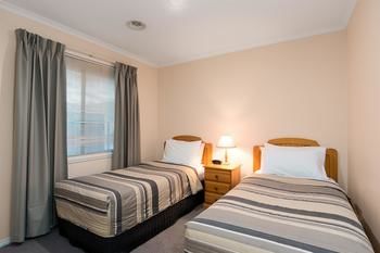 Best Western Fawkner Suites & Serviced Apartments - Sunshine Coast Guide 16