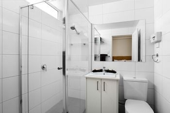 Best Western Fawkner Suites & Serviced Apartments - Sunshine Coast Guide 44