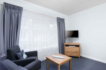 Best Western Fawkner Suites & Serviced Apartments - Sunshine Coast Guide 66